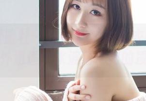 IMiss爱蜜社 – 乐薇Vivi的泳衣图包：海边的意外邂逅，水波荡漾间的凌乱思绪