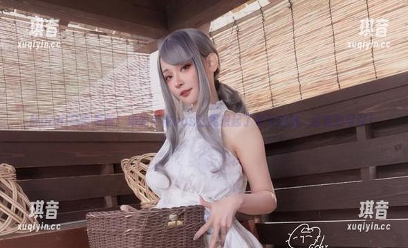 Machi马吉更新！她的毛衣cos让我想起了冬天的她...还有热可可！