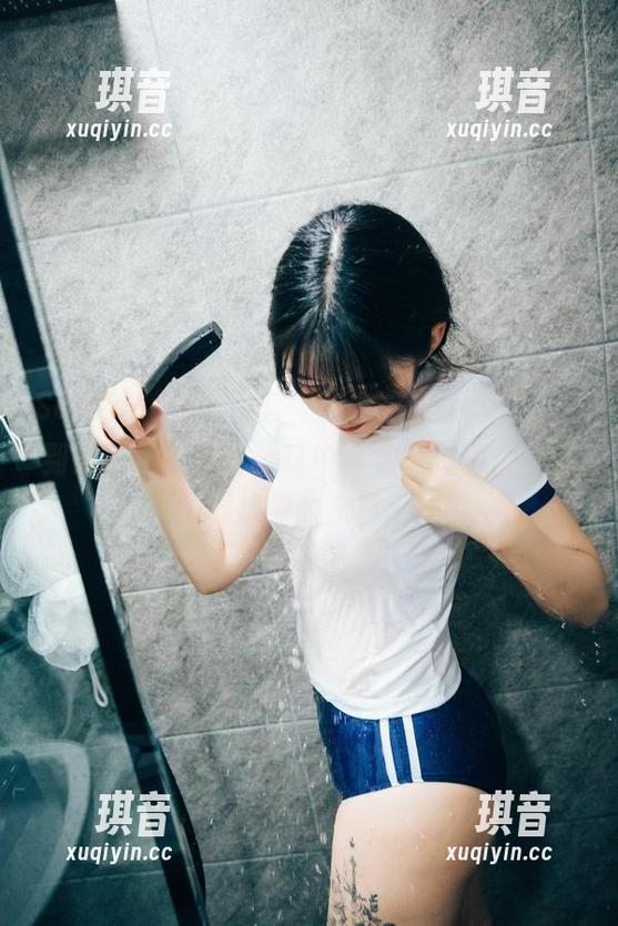 Sonson(손손)全套‘少女之爱’原图，直到最后我才领会，其中其实隐藏了很多值得捉摸的东西。