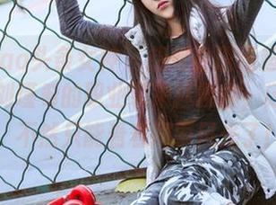 TouTiao头条女神 – 想变身职场超级女英雄吗？刘瑾希的职业装来拯救你，记得下载，不然只能看着同事风光了！