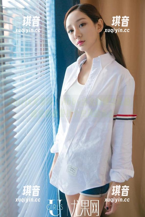 UGirls尤果网 - Abby金金的镂空私拍，感觉像是要找个兜风的机会