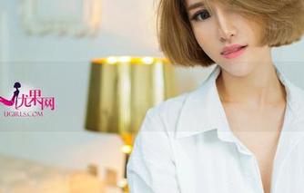 UGirls尤果网 – 如何用一件毛衣赢得赞赏？看赵伊彤私拍就知道了