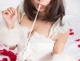 UGirls尤果网 – 把蕾丝与高清彻底落地，赵伊彤的美图让我觉得这都是种仪式！