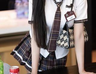 XIAOYU语画界 – 唯一的潘朵拉Laa双马尾合集，在线等我思考要不要尝试几下。