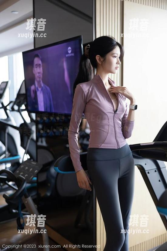 Xiuren秀人网 - 这是Egg尤妮丝吗？最新美图让人眼前一亮——肉丝不肉吗？