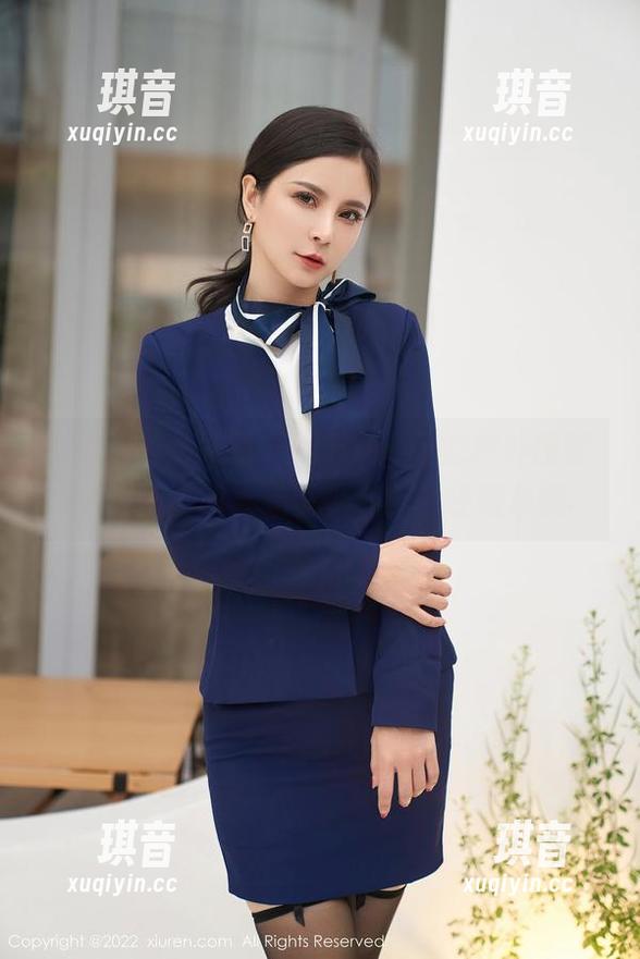 Xiuren秀人网-七米baby Xiuren秀人网 - 七米baby的户外图鉴:一张美图换来多少姿势和呼吸急促