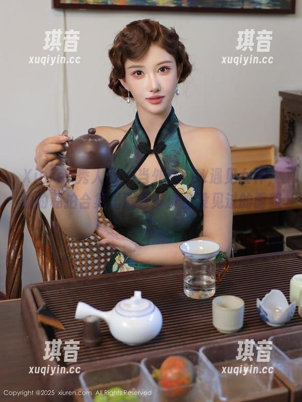 Xiuren秀人网 - 当外科TEL遇见女神，她的私拍合集里藏着多少你没见过的面貌？