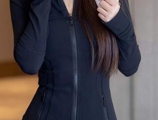 Xiuren秀人网 – 李丽莎的女神作品：图包里当然不仅仅是美