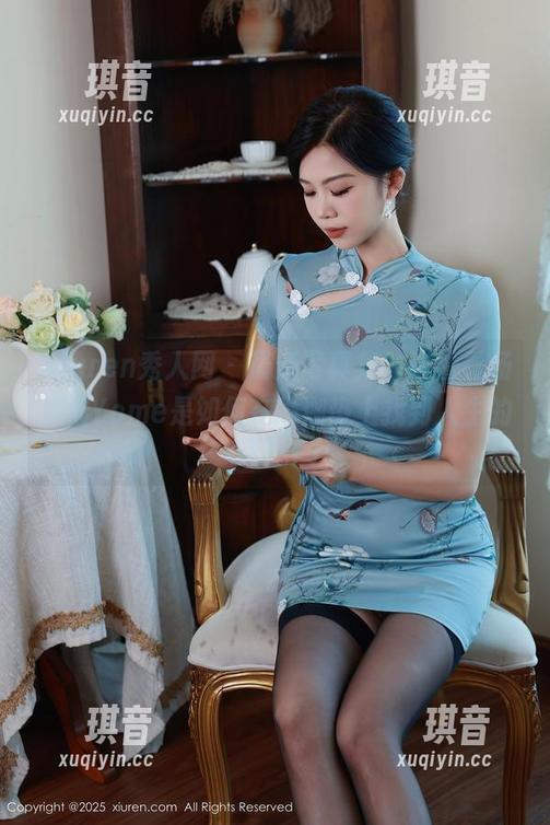 Xiuren秀人网 - 最新写真集，来看看杨晨晨Yome是如何在瑜伽垫上找到人生的迷！？