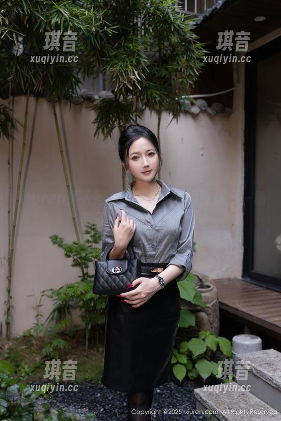 Xiuren秀人网 - 白微Sera的妹妹：一场甜蜜的合集大冒险！