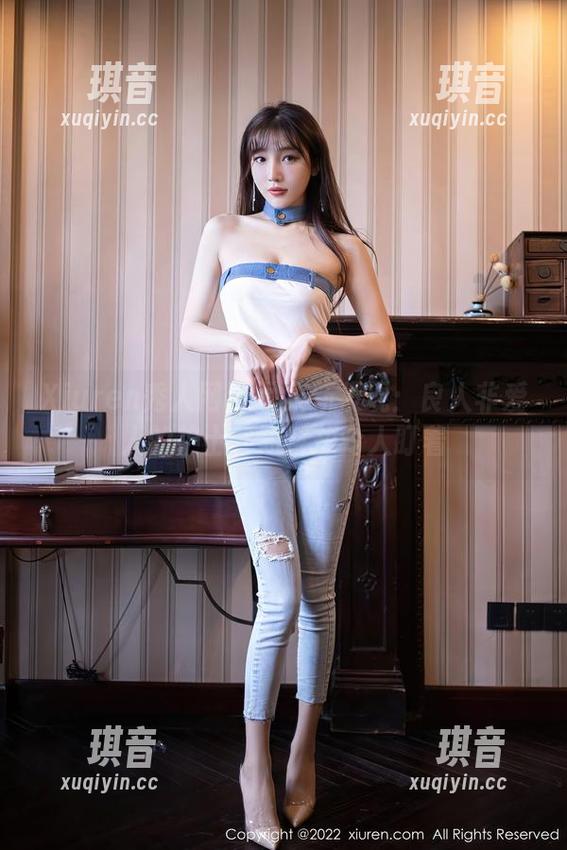 Xiuren秀人网 - 图集新发现：良人非爱人的护士，短暂却令人盯着