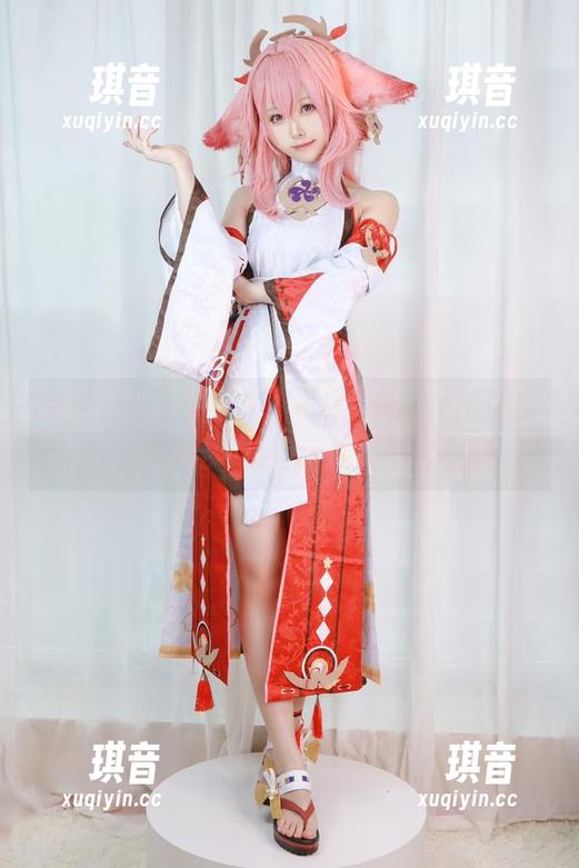 英仙座护士服穿搭范本，asagiriai(爱ちゃん)的高清壁纸线索不容小觑