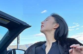 微密圈 – 俏妞qiaoniuTT镂空大成就，干脆合集一把，下载太爽了！