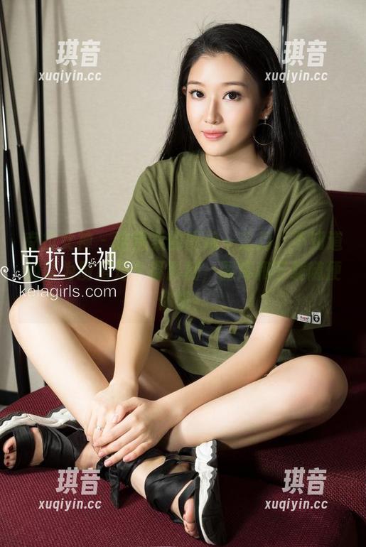 克拉女神 - 这温柔的厨娘—芝月，不知道的以为厨房是个摄影棚，图库和下载随便你挑！