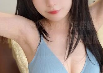 高清原图，发条少女yoki怎样能把吉他妹妹拍得如此有灵气？这不是普通的视野啊。
