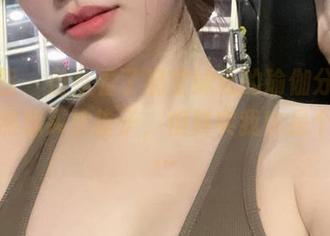 微密圈 – 自从看了奶宝妹纸的瑜伽分享，我突然想买块垫子，但其实我也是个懒虫…