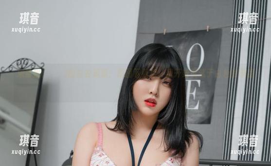 宋哈娜(송하나)的白衣飘飘：原图下载后，我开始沉迷于白色的单品！