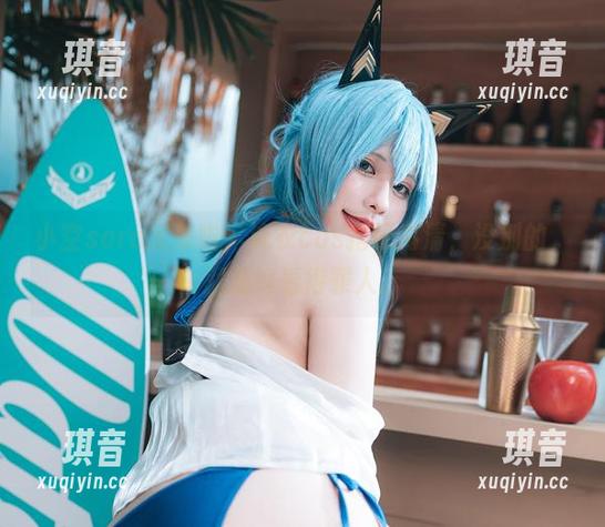 小空sora又来啦，泳衣cos搭配高清，没别的，就是好看得罪人。