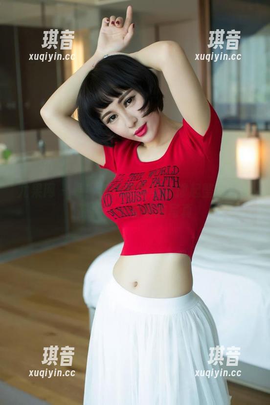 尤果网-曼曼 尤果网 - 看!毛衣肥到可以撑起整个下午茶会——曼曼的写真