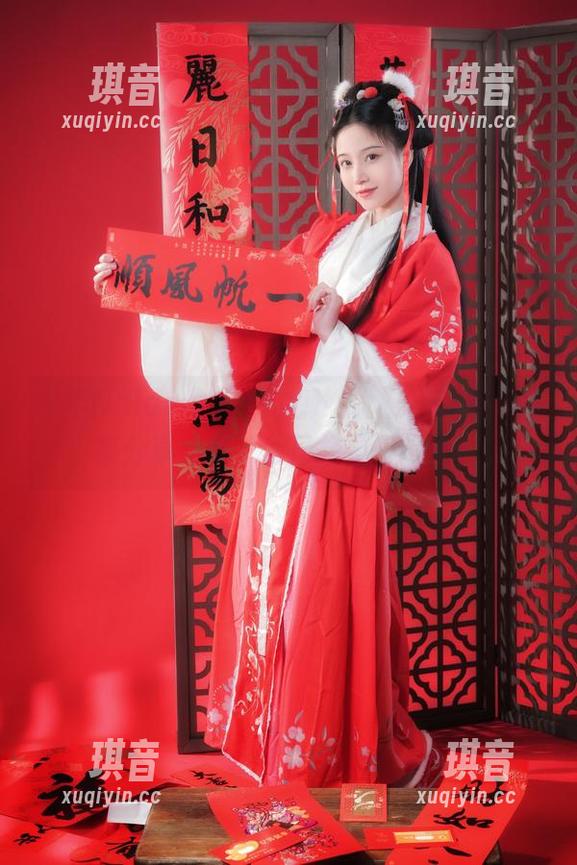 年年Nnian给大家的御姐优雅，带着作品集分享走起，我已经迫不及待！