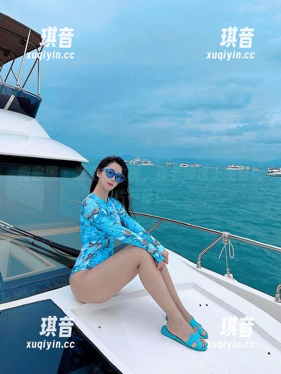 微密圈 - 观空姐之美，张老师送上免费照片一份！