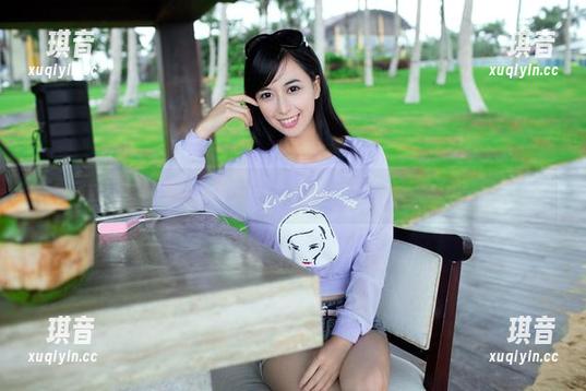 推女郎 - Lina的写真：镂空的那一刻，我内心的波动。
