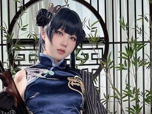 无影喵喵最新写真，真的是蓝色系的大师啊，一不小心就被圈粉。
