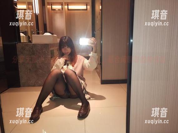 分享无颜小天使wy的可爱图集，适合闲聊时的绝佳话题！