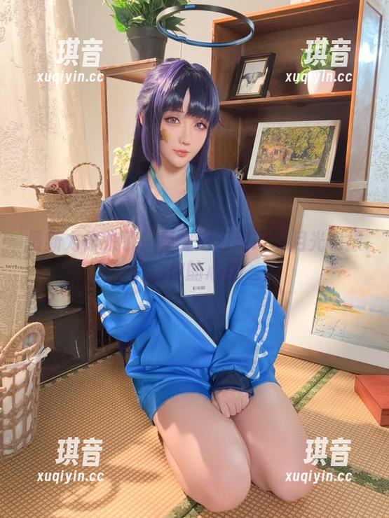 最新力作来了！星之迟迟用玫瑰月光包撩动你的心弦