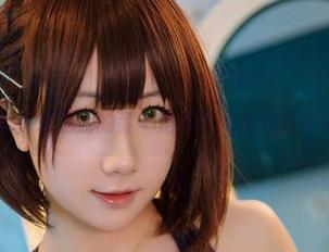 原来全套才是我的菜—是本末末的爱宕泳装图包