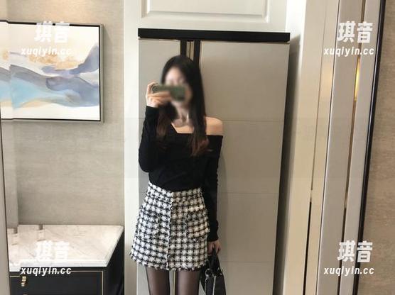 微密圈 - 有你喵，肉丝合集中，免费看我又一波神奇发型！