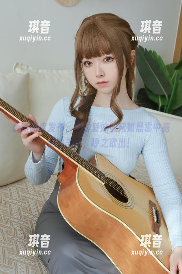 朝雾爱 最新图库发布,朝雾爱妹妹宛如晨雾中拖曳的美梦,呼之欲出!