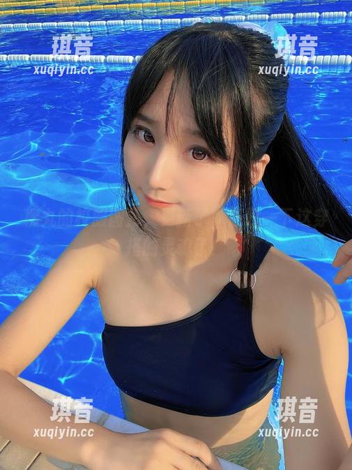 柳丸的校服图集，更新了，感叹一下这穿搭的灵魂了！