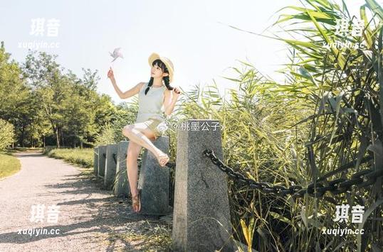 专属桃墨公子的铃铛写真，怎么能少了我这把戏？精选一下哦！