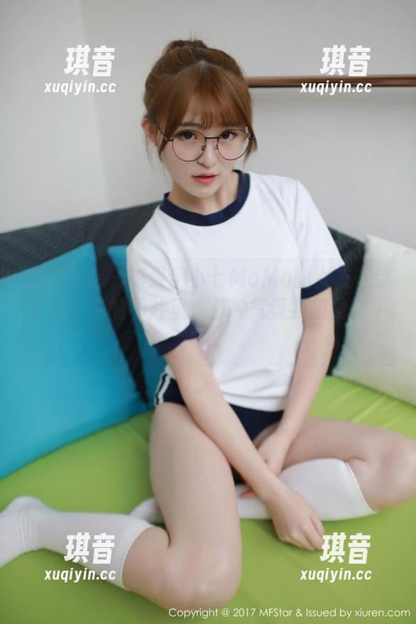 模范学院-伊小七MoMo 模范学院 - 如果伊小七MoMo的女友在这张无圣光的图片里,那种气氛我想我懂了!