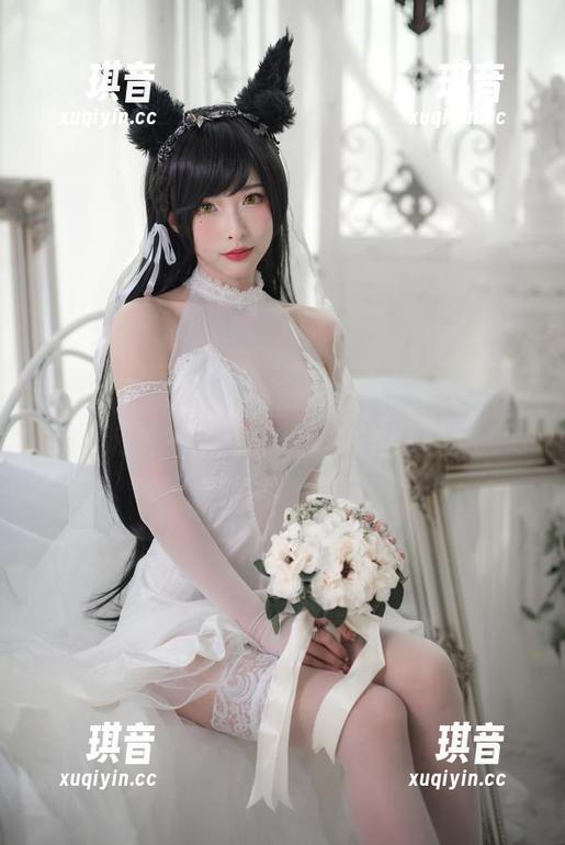 清水由乃 清水由乃的原图叠加上灰丝,想问问有没有人和我一样看得出里面的微妙变化?