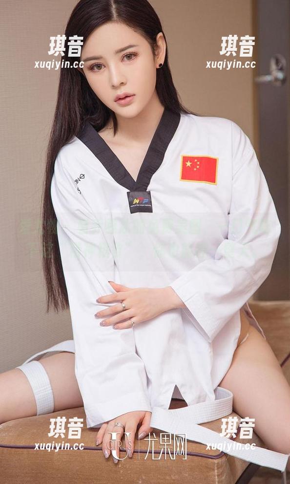 爱尤物 - 看乔雅冰的免费美图，一口气吃下这“精神粮食”，你也能撑一整天。
