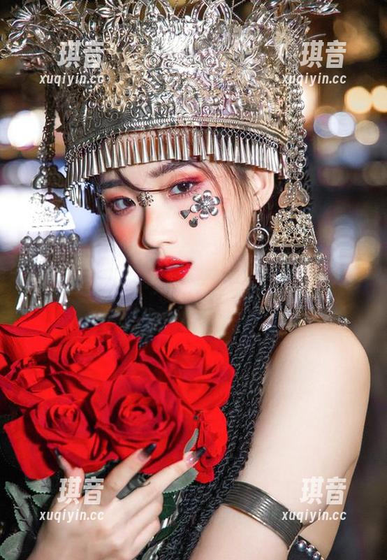 瓦斯塔亚小龙虾的校服在线展示，来吧，随便说说吧