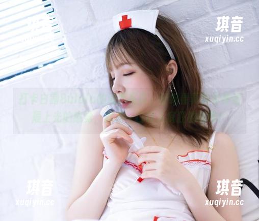 打卡白露Bululu的油亮写真，仔细看真的有种清晨上光的感觉，就差一口让人疯狂的咖啡！