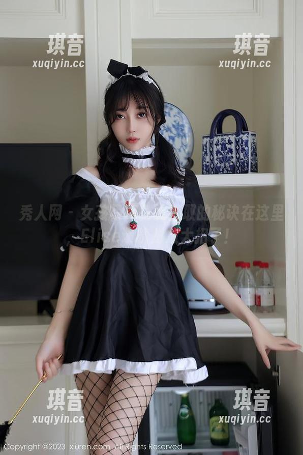秀人网 - 女孩写真免费获取的秘诀在这里，Elise谭晓彤放大招了！