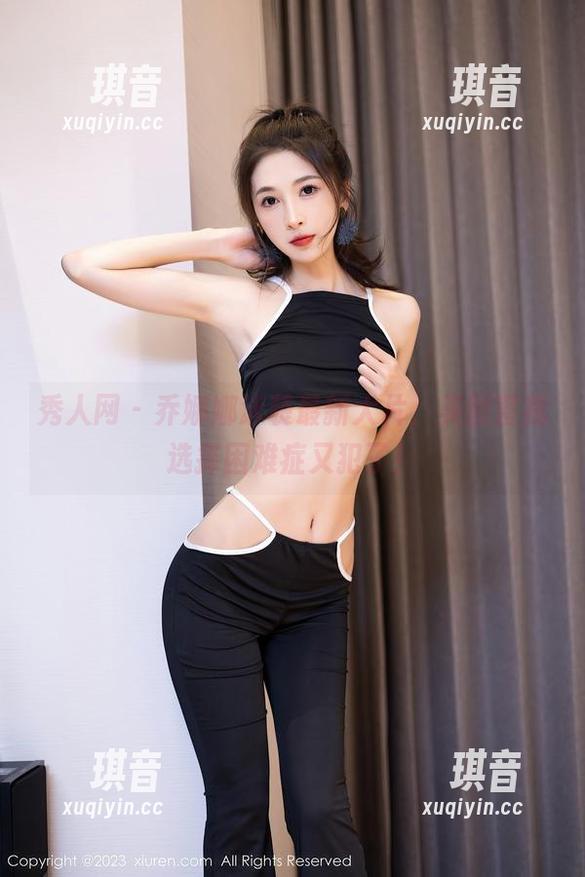 秀人网 - 乔娜娜泳装最新大片，美图害我选择困难症又犯了！