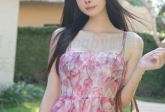 秀人网 – 一说娜娜baby的黑丝，立马想到无圣光的图包，不愧是个黑马！