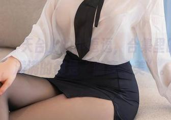 秀人网 – 天台上的小逗逗，合集里的随性，满满的都是“随意之美”。