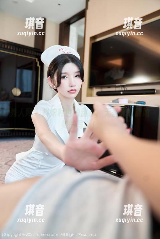 秀人网 - 抖娘利世的甜心：无圣光也能尬舞的写真！