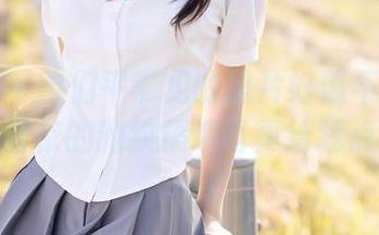 秀人网 – 咱们平常见的照片好像不够热情，欧阳若依的豹纹精选写真给我点个赞！