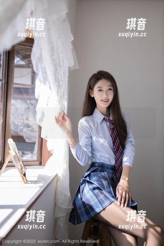 秀人网 - 无圣光下的灿宝短裤，竟然让我想起了那个夏天…