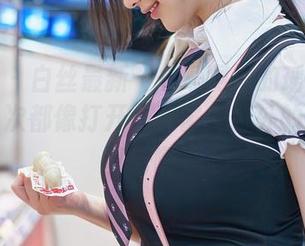秀人网 – 白丝最新——瑶啊摇的瑶的原图，每一次都像打开一扇窗，窗外的景色可真好啊。