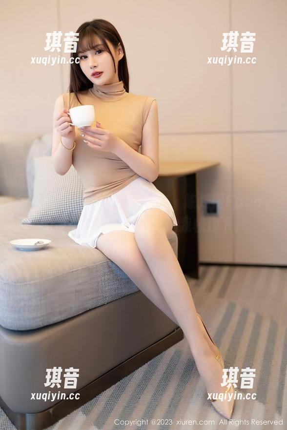 秀人网 - 透明不只是状态，陈梵妮Fanny的每一眼都是邀请？让我梳理下。