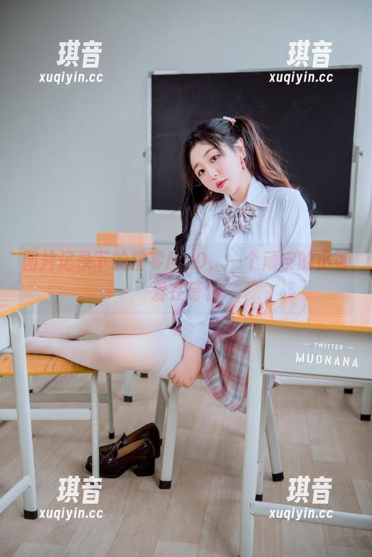 图片记录下的穆零Mu0，一个顽皮的小可爱在等你