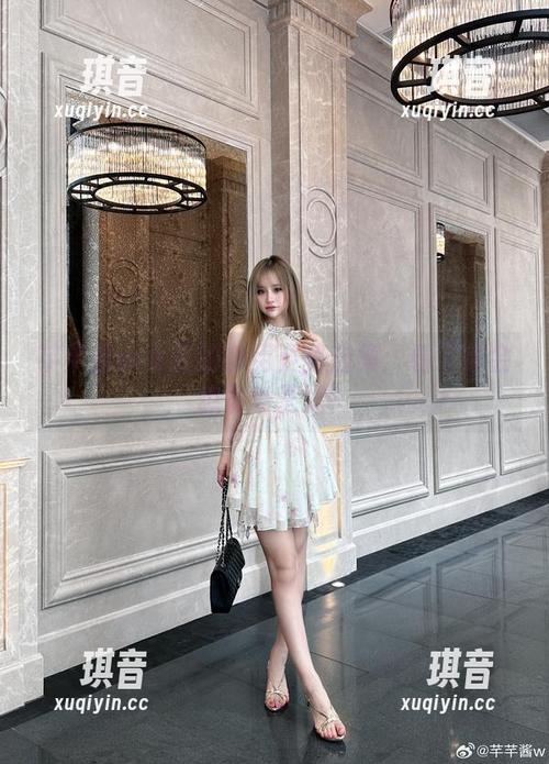 芊芊酱w女王的御用姿势合集：看了你会想争当王妃！
